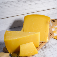 Eski Kaşar (1 Yıllık) Şirden Mayalı, İnek Sütünden 1kg