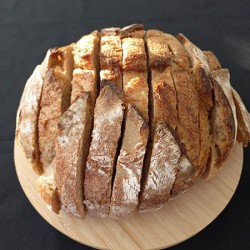 Ekşi Mayalı Tam Buğday Ekmeği (650 gr)